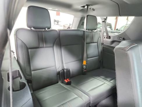 Used 2024 Chevrolet Suburban RST image 44