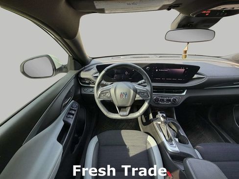 Used 2024 Buick Envista Preferred w/ Convenience I Package FWD image 10