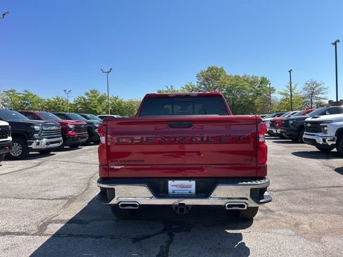 New 2026 Chevrolet Silverado 1500 LTZ w/ LTZ Premium Package AWD/4WD image 4