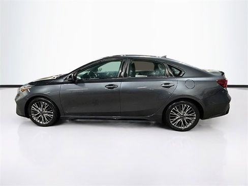 Used 2023 Kia Forte GT-Line w/ GT-Line Premium Package image 4