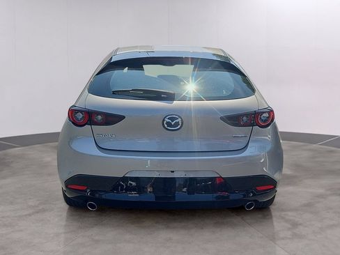 Used 2024 MAZDA MAZDA3 s FWD image 5