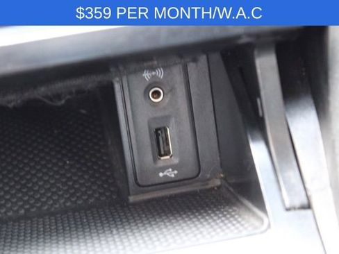 Used 2018 Volkswagen GTI SE FWD image 39