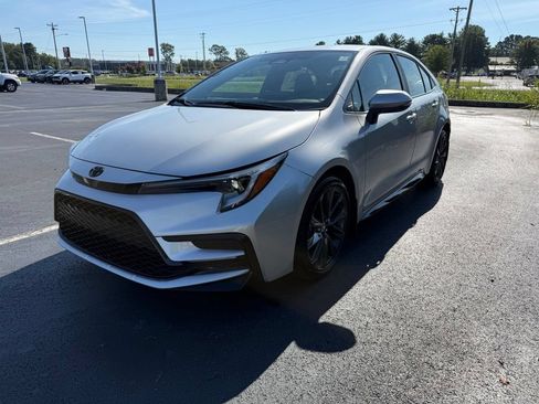 New 2026 Toyota Corolla SE FWD image 6