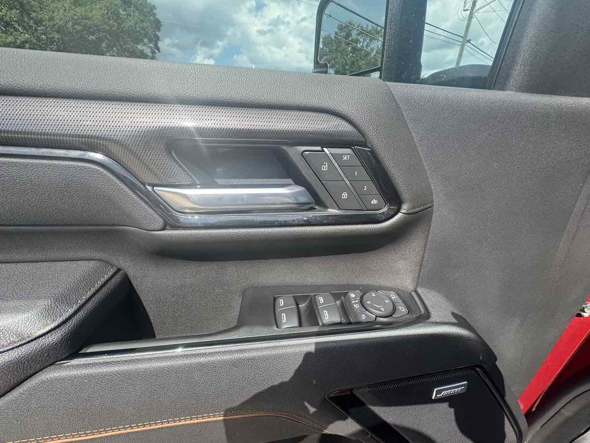 Used 2026 GMC Sierra 2500 AT4 AWD/4WD image 11