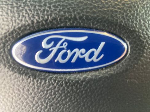 Used 2018 Ford F150 XLT w/ Trailer Tow Package image 29