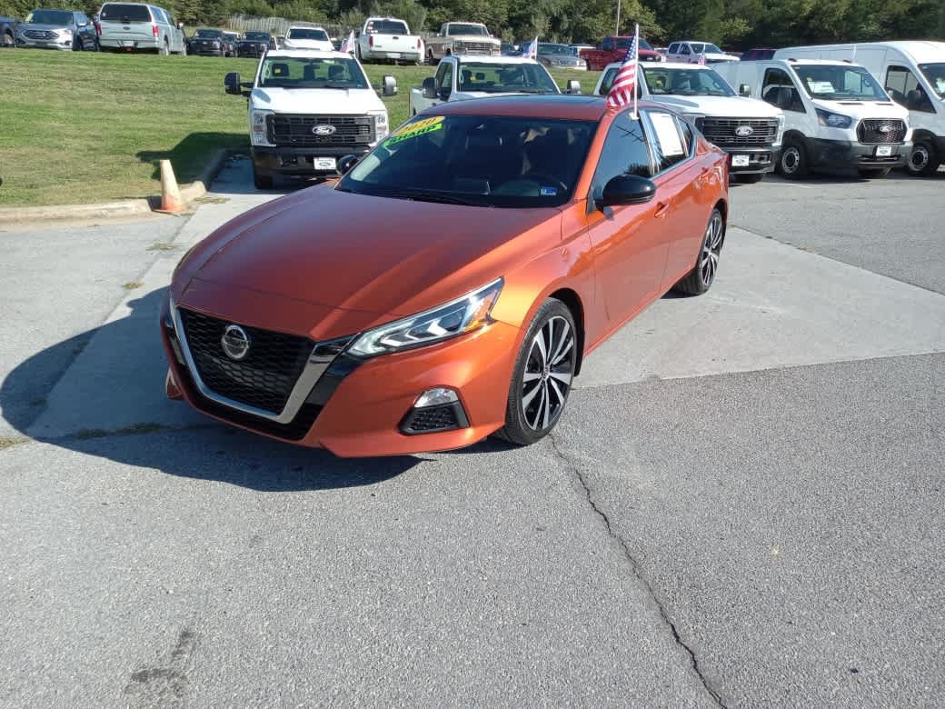 Used 2020 Nissan Altima 2.5 SR w/ Premium Package AWD/4WD image 3