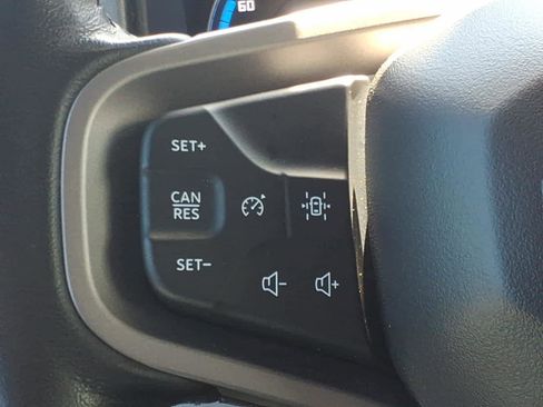 Used 2024 Ford Bronco Black Diamond image 18