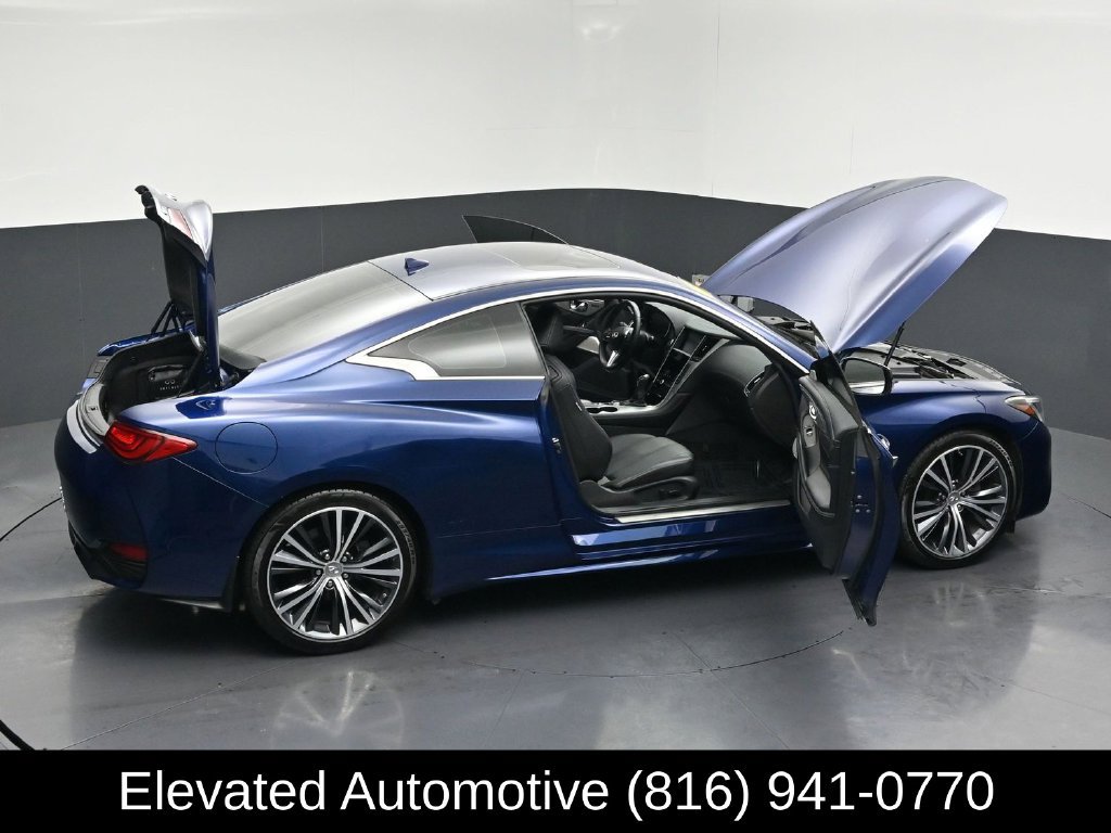 Used 2018 INFINITI Q60 3.0t Luxe w/ Sensory Package 3.0T Luxe AWD/4WD image 34