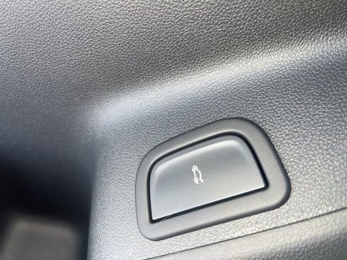 New 2026 Chevrolet Traverse RS image 22