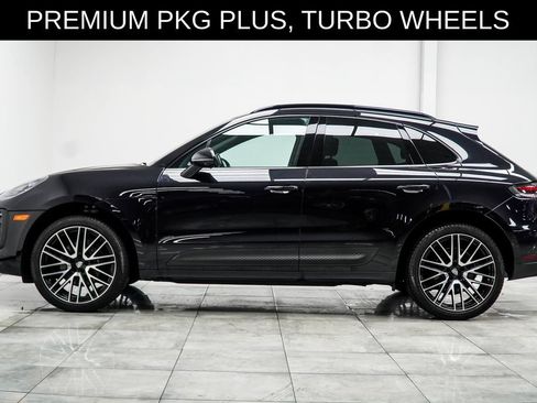 Used 2022 Porsche Macan AWD/4WD image 10