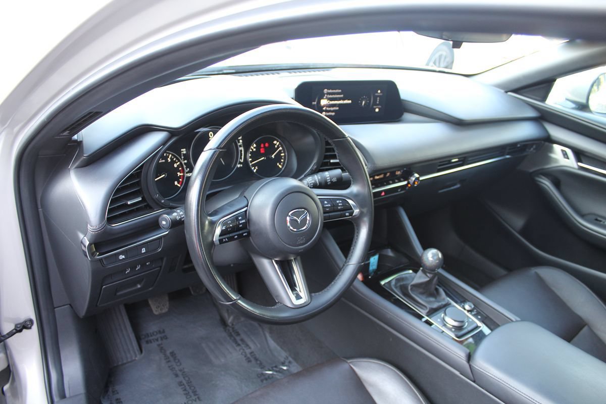 Used 2024 MAZDA MAZDA3 s FWD image 17
