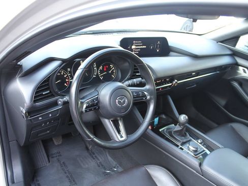Used 2024 MAZDA MAZDA3 s FWD image 17