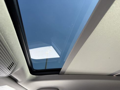 New 2026 Volkswagen Atlas SEL AWD/4WD image 18