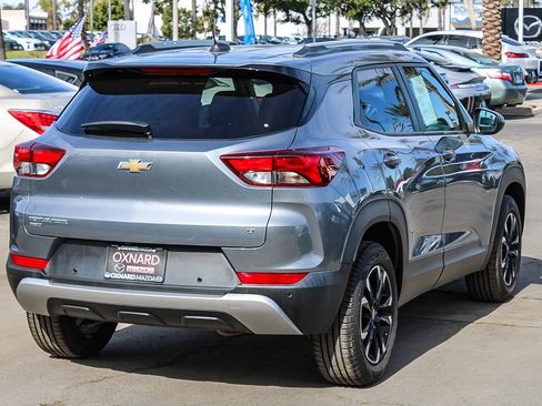 Used 2021 Chevrolet TrailBlazer LT w/ Premium Seating Package image 4