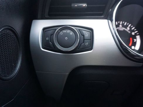 Used 2016 Ford Mustang Premium RWD image 4