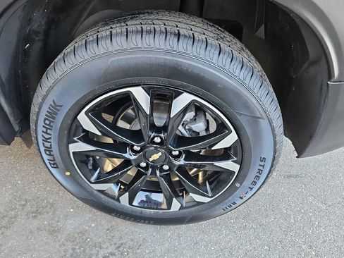 Used 2021 Chevrolet TrailBlazer LT w/ Convenience Package image 29
