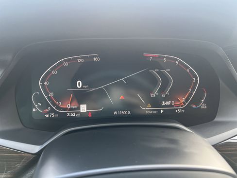 Used 2020 BMW X6 xDrive40i w/ M Sport Package image 18