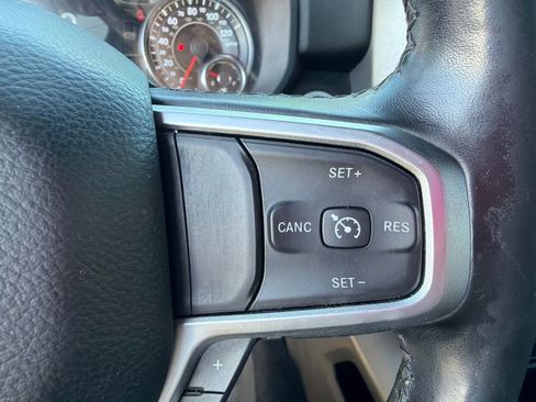 Used 2019 RAM 1500 Big Horn AWD/4WD image 26
