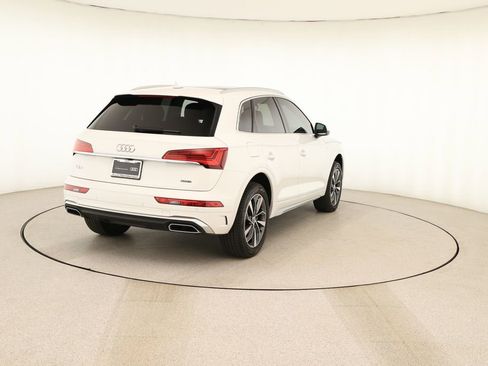 Certified 2023 Audi Q5 2.0T Premium Plus w/ Premium Plus Package image 6