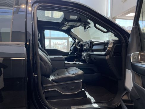 Used 2026 Ford F250 Platinum AWD/4WD image 39