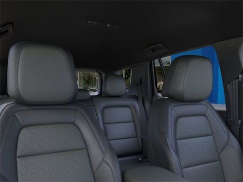 New 2026 Chevrolet Equinox LT w/ Convenience Package II image 24