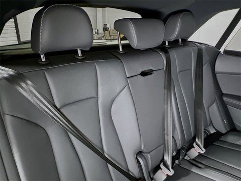 New 2026 Audi Q8 Premium Plus image 27