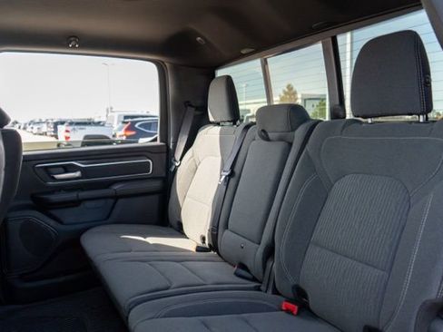 Used 2022 RAM 1500 Big Horn AWD/4WD image 16
