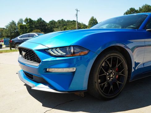 Used 2019 Ford Mustang Coupe w/ Ecoboost Performance Package RWD image 18