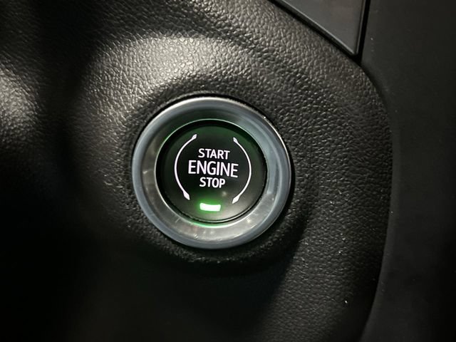 Certified 2020 Chevrolet Silverado 1500 RST AWD/4WD image 17