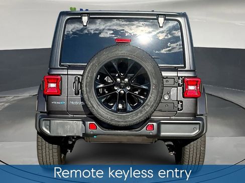 Used 2021 Jeep Wrangler Unlimited Sahara w/ Cold Weather Group image 6