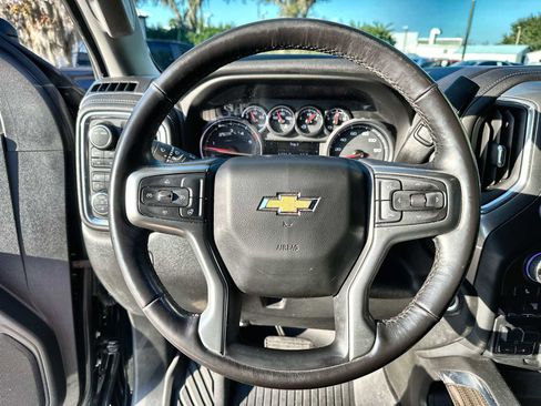 Used 2022 Chevrolet Silverado 2500 LT w/ Convenience Package image 20