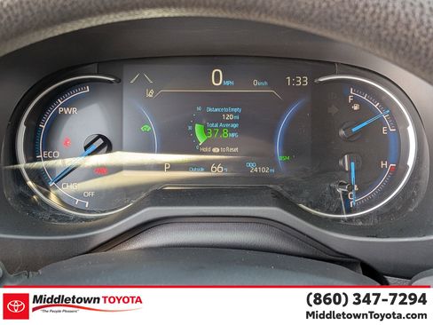 Used 2025 Toyota RAV4 XLE image 21