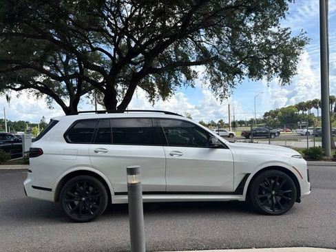 Used 2024 BMW X7 M60i w/ Executive Package AWD/4WD image 3