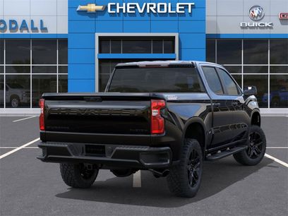 New 2026 Chevrolet Silverado 1500 Custom Trail Boss w/ Dark Appearance Package