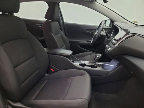Used 2021 Chevrolet Malibu RS FWD image 21
