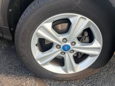 Used 2013 Ford Escape SE FWD image 13