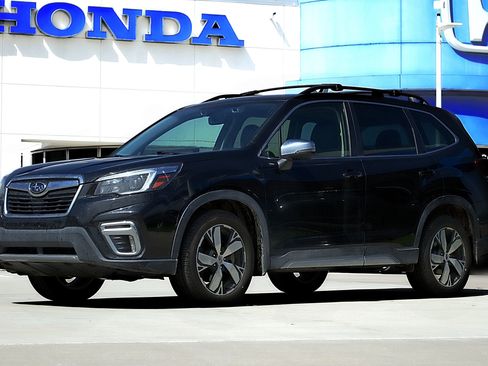 Used 2021 Subaru Forester Touring w/ Popular Package #2 AWD/4WD image 1