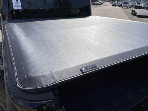 Used 2024 Jeep Gladiator Rubicon image 42