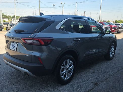 Used 2024 Ford Escape Active AWD/4WD image 5