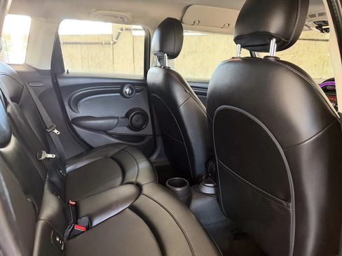 Used 2015 MINI Cooper 4-Door Hardtop FWD image 20