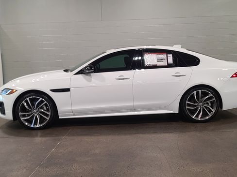 New 2024 Jaguar XF R-Dynamic SE image 7