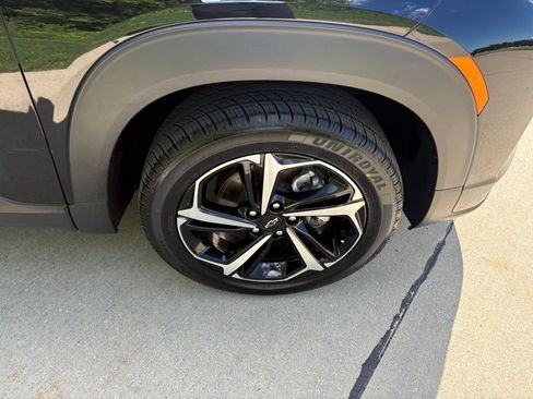 Used 2022 Chevrolet TrailBlazer RS w/ Sun and Liftgate Package AWD/4WD image 55
