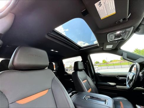 Used 2022 GMC Sierra 1500 AT4 w/ AT4 Premium Package AWD/4WD image 24