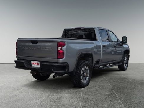 Used 2024 Chevrolet Silverado 2500 Custom w/ Custom Value Package AWD/4WD image 5