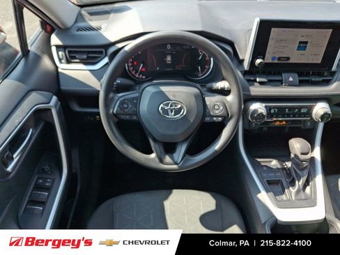 Used 2023 Toyota RAV4 XLE image 14