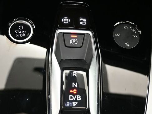 Used 2024 Audi Q4 e-tron Premium Plus w/ Premium Plus image 28