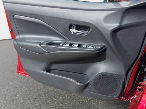 Certified 2025 Nissan Versa SV w/ Trunk Package image 25