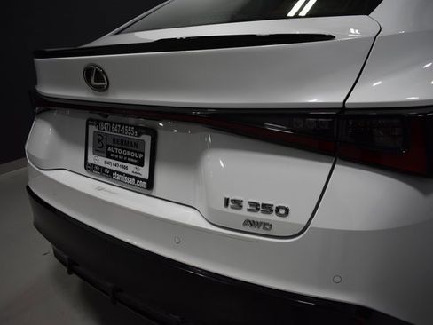 Used 2023 Lexus IS 350 F Sport image 12