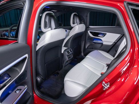 New 2025 Mercedes-Benz GLC 300 4MATIC image 25