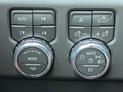 Used 2026 GMC Sierra 1500 Denali Ultimate AWD/4WD image 23